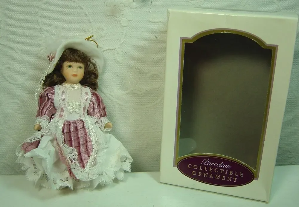 2003 DG CREATIONS PORCELAIN VICTORIAN DOLL ORNAMENT-WITH BOX-4.5